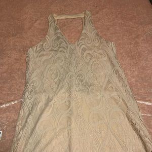 Lace light pink dress